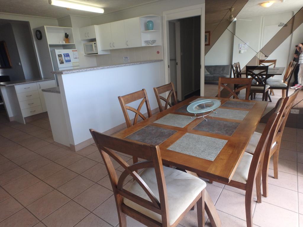 Burleigh Gardens North Hi-Rise Holiday Apartments Gold Coast Zimmer foto